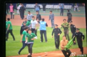  巴黎球迷冲突事件引发安保升级  